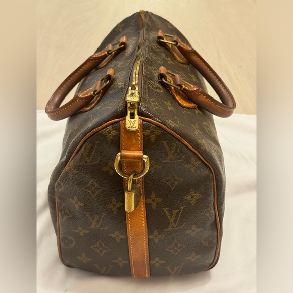 LOUIS VUITTON Monogram Speedy 30 - Picture 2 of 5